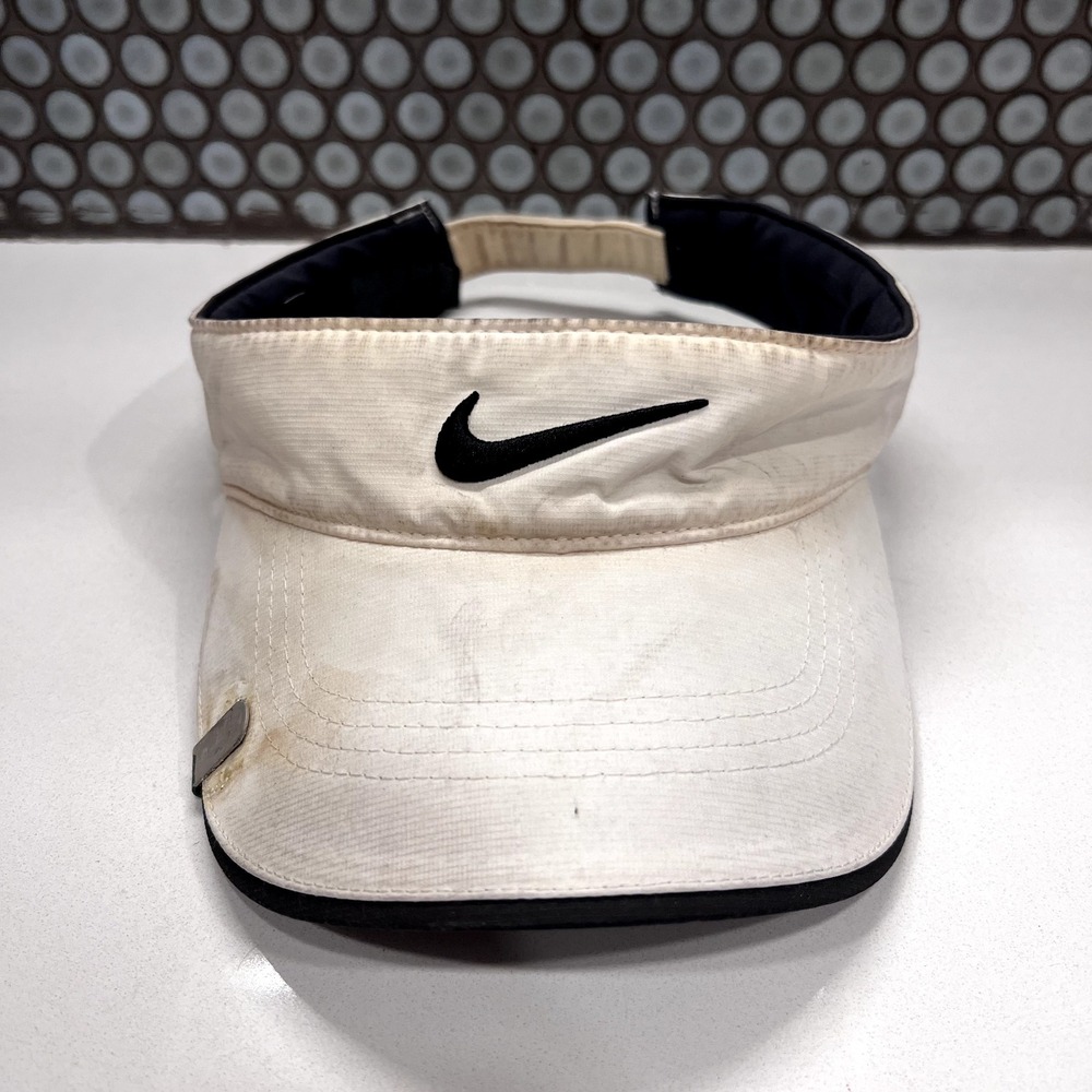 Nike Golf Visor Cap Hat‎ Strap Back Adjustable White OSFM Embroidered Vintage